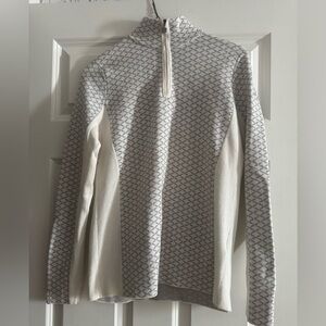 Meister Elegant Gray and Cream Turtleneck Sweater